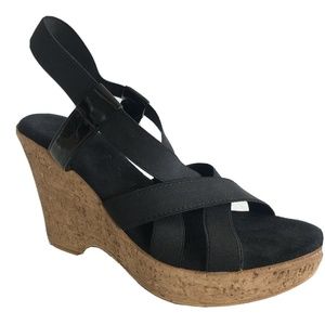 Vince Camuto 7M Cork Wedge Sandals BLK Italy EUC